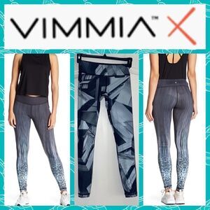 NWT MSRP $124 Vimmia Reversible Print Leggings Women's Size Small